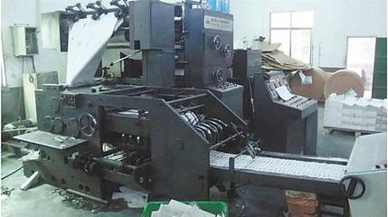 印刷廠的變革 從傳統(tǒng)到現(xiàn)代的印刷設備演進